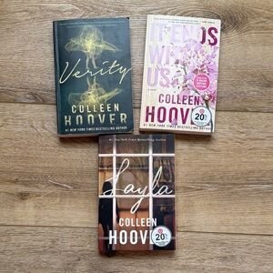 Colleen Hoover Bundle - Layla Verity It Ends With Us